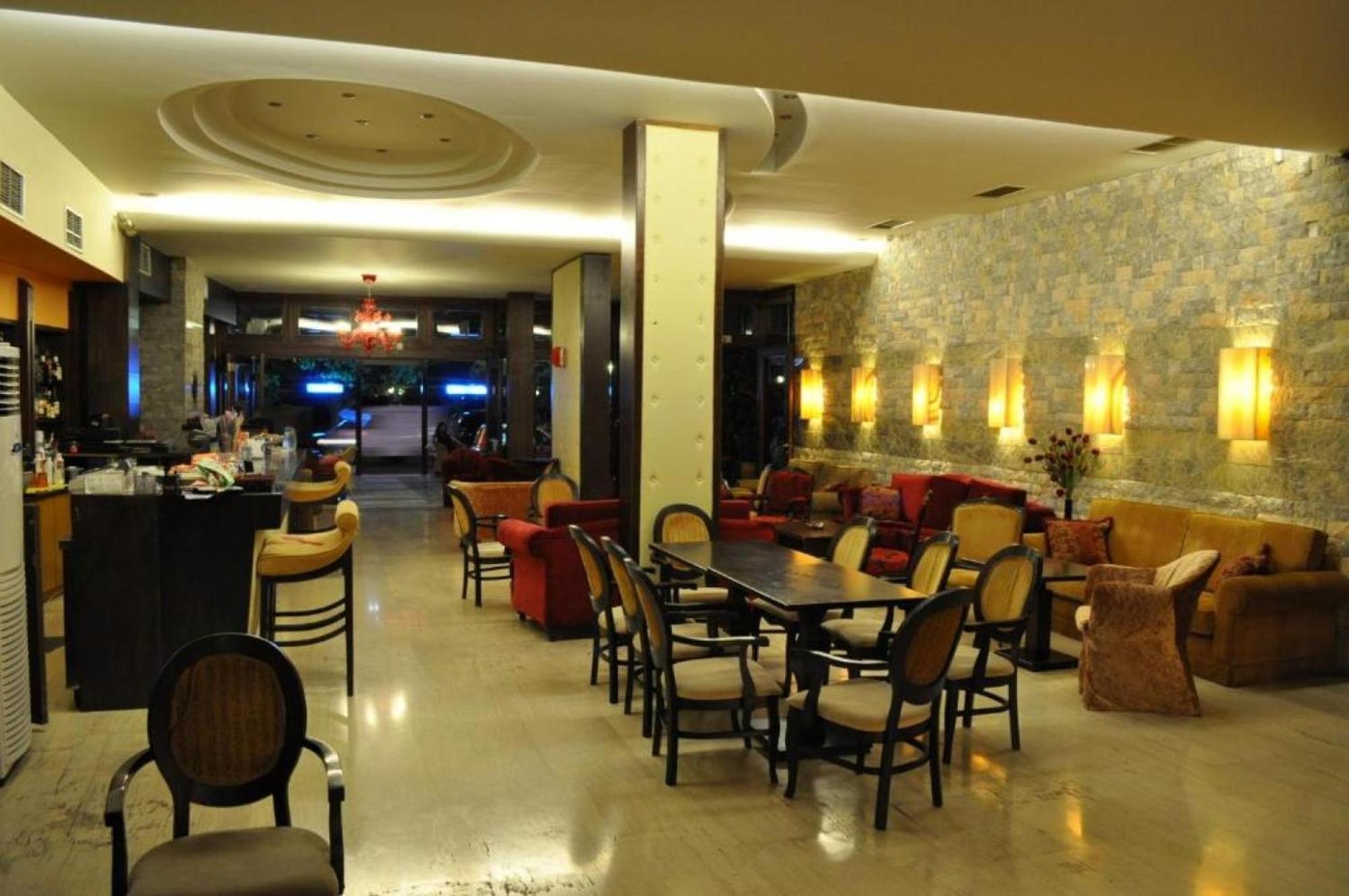 Okeania Seafront Rooms In Kamena Vourla Dış mekan fotoğraf