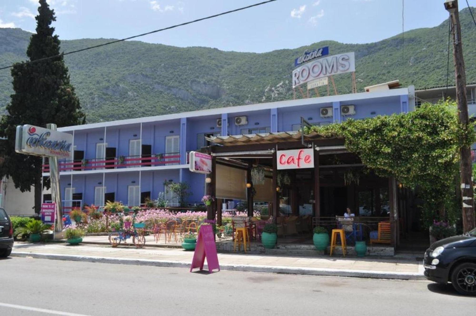 Okeania Seafront Rooms In Kamena Vourla Dış mekan fotoğraf